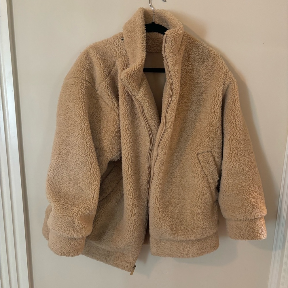 Tan Alo Yoga Sherpa jacket
